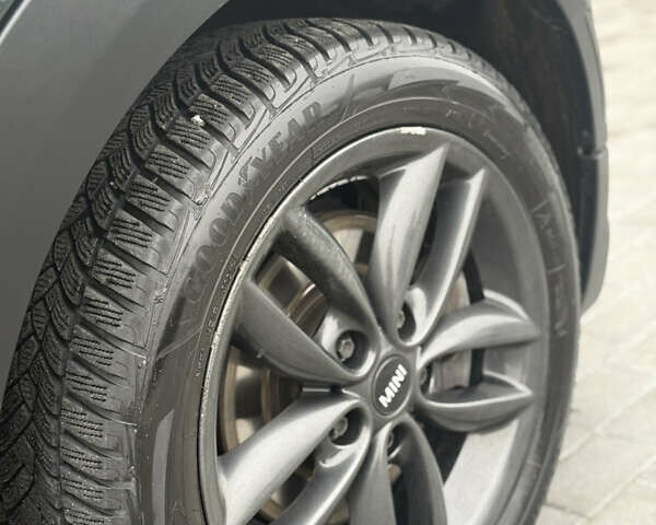 Зелений Міні Cooper, об'ємом двигуна 1.6 л та пробігом 120 тис. км за 10000 $, фото 21 на Automoto.ua