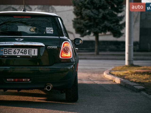 Зелений Міні Cooper, об'ємом двигуна 1.6 л та пробігом 230 тис. км за 7600 $, фото 8 на Automoto.ua