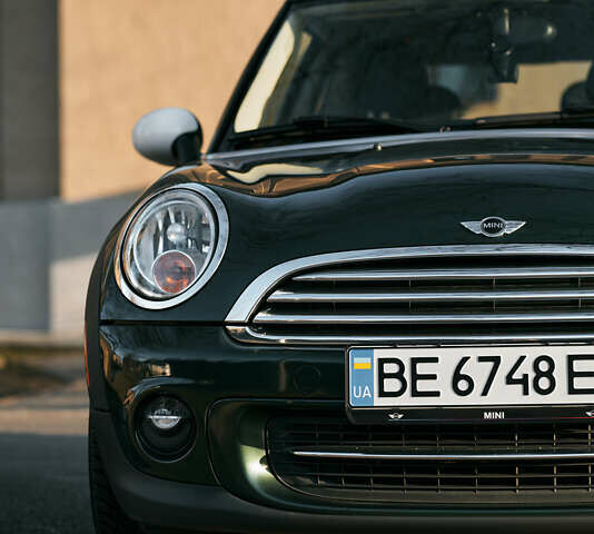 Зелений Міні Cooper, об'ємом двигуна 1.6 л та пробігом 230 тис. км за 7600 $, фото 15 на Automoto.ua