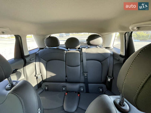 Зеленый Мини Купер, объемом двигателя 2 л и пробегом 100 тыс. км за 16000 $, фото 26 на Automoto.ua