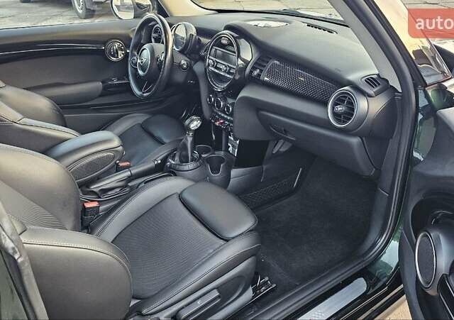 Зелений Міні Cooper, об'ємом двигуна 2 л та пробігом 98 тис. км за 14100 $, фото 15 на Automoto.ua