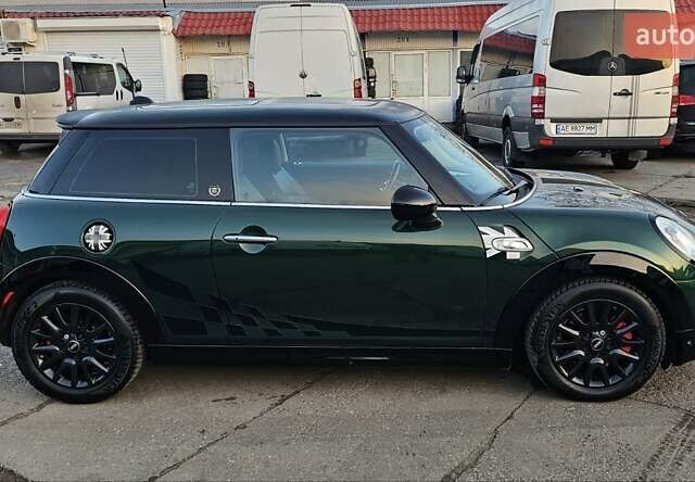 Зелений Міні Cooper, об'ємом двигуна 2 л та пробігом 98 тис. км за 14100 $, фото 3 на Automoto.ua