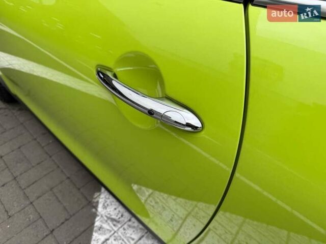 Зелений Міні Cooper, об'ємом двигуна 2 л та пробігом 90 тис. км за 13990 $, фото 11 на Automoto.ua