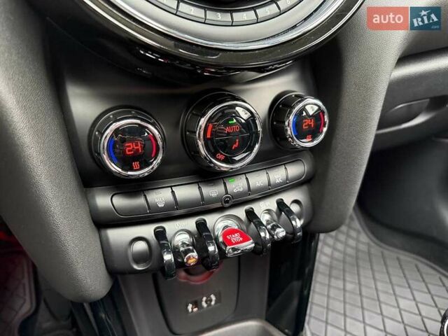 Зелений Міні Cooper, об'ємом двигуна 2 л та пробігом 90 тис. км за 13990 $, фото 21 на Automoto.ua