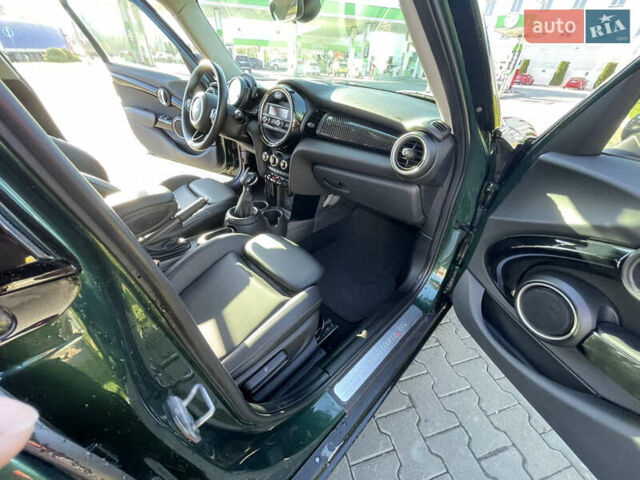 Зеленый Мини Купер, объемом двигателя 2 л и пробегом 100 тыс. км за 16000 $, фото 18 на Automoto.ua