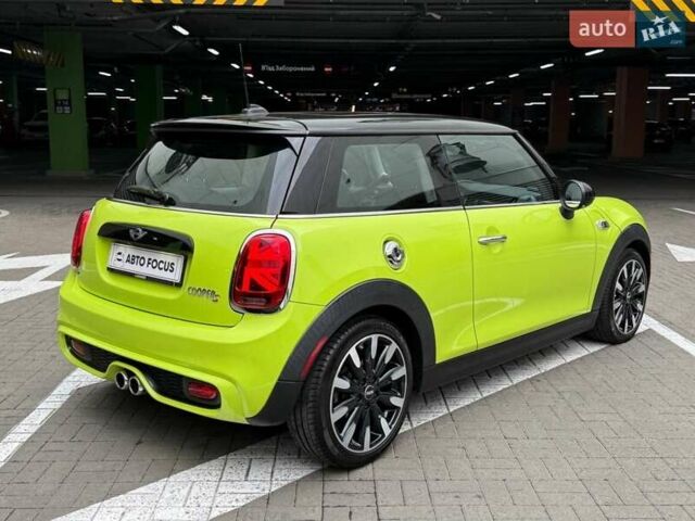 Зелений Міні Cooper, об'ємом двигуна 2 л та пробігом 90 тис. км за 13990 $, фото 5 на Automoto.ua