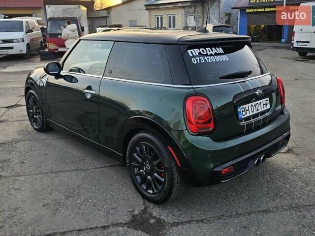 Зелений Міні Cooper, об'ємом двигуна 2 л та пробігом 98 тис. км за 14100 $, фото 7 на Automoto.ua