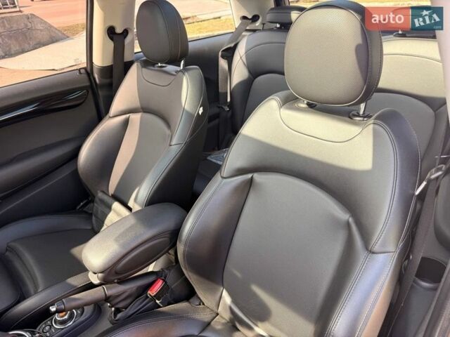 Зеленый Мини Купер, объемом двигателя 2 л и пробегом 187 тыс. км за 15700 $, фото 14 на Automoto.ua