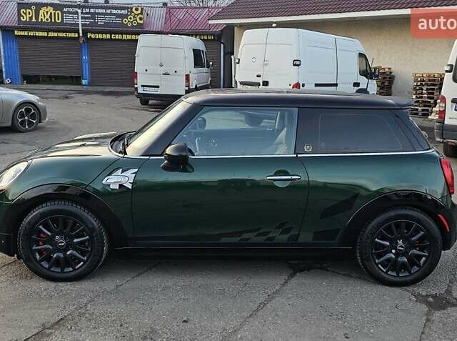 Зелений Міні Cooper, об'ємом двигуна 2 л та пробігом 98 тис. км за 14100 $, фото 9 на Automoto.ua