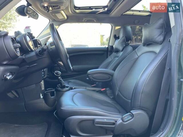 Зелений Міні Cooper, об'ємом двигуна 1.5 л та пробігом 105 тис. км за 12990 $, фото 9 на Automoto.ua