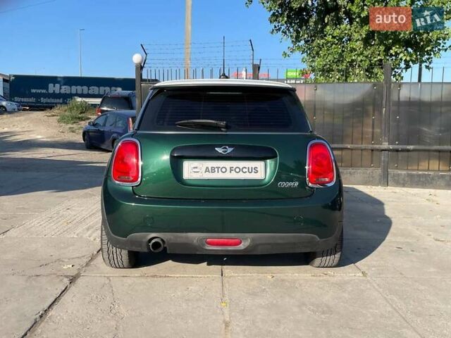 Зелений Міні Cooper, об'ємом двигуна 1.5 л та пробігом 105 тис. км за 12990 $, фото 6 на Automoto.ua