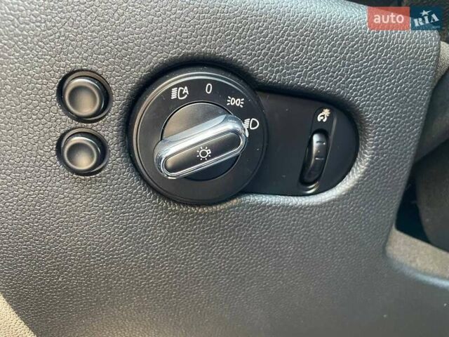 Зелений Міні Cooper, об'ємом двигуна 1.5 л та пробігом 105 тис. км за 12990 $, фото 26 на Automoto.ua