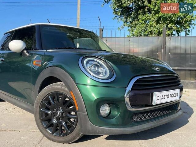 Зелений Міні Cooper, об'ємом двигуна 1.5 л та пробігом 105 тис. км за 12990 $, фото 3 на Automoto.ua