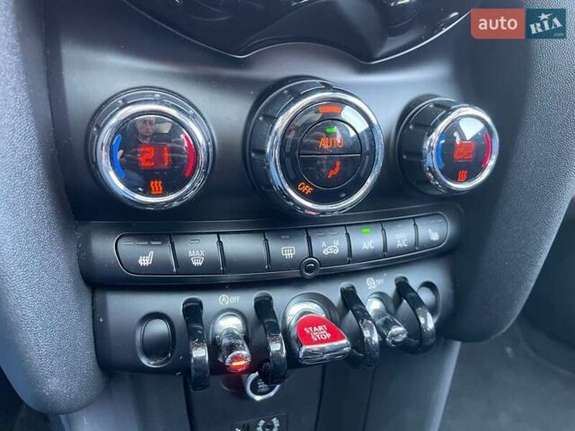 Зелений Міні Cooper, об'ємом двигуна 1.5 л та пробігом 105 тис. км за 12990 $, фото 22 на Automoto.ua