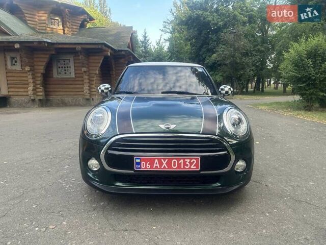 Зеленый Мини Купер, объемом двигателя 1.5 л и пробегом 166 тыс. км за 12500 $, фото 2 на Automoto.ua