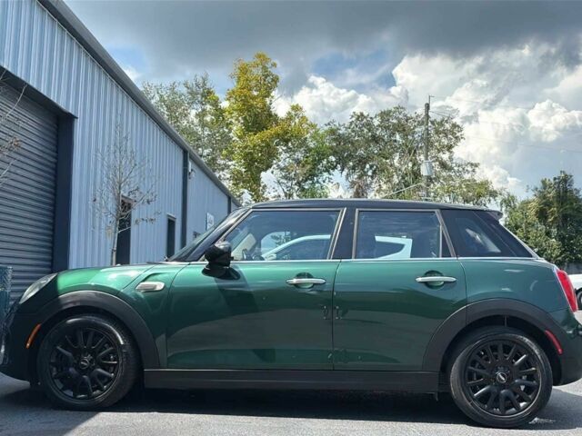 Зелений Міні Cooper, об'ємом двигуна 1.5 л та пробігом 104 тис. км за 3802 $, фото 4 на Automoto.ua