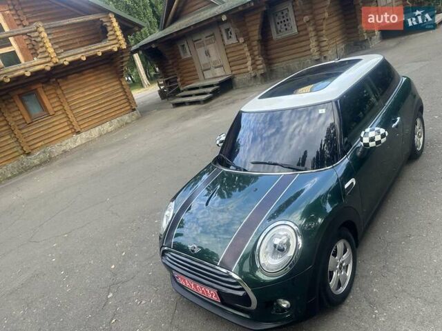 Зеленый Мини Купер, объемом двигателя 1.5 л и пробегом 166 тыс. км за 12500 $, фото 10 на Automoto.ua