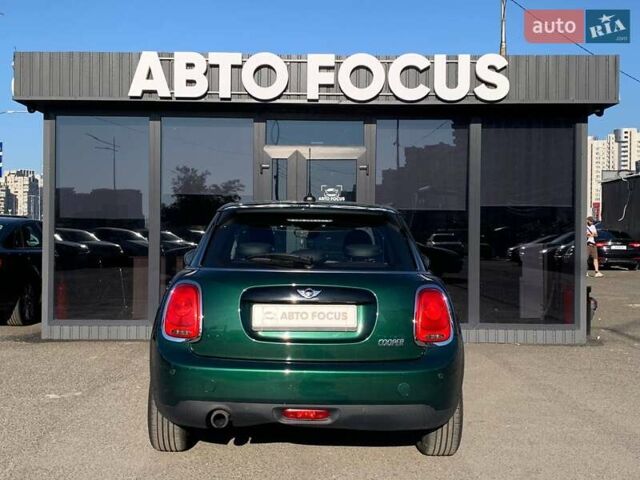 Зеленый Мини Купер, объемом двигателя 1.5 л и пробегом 85 тыс. км за 15490 $, фото 6 на Automoto.ua