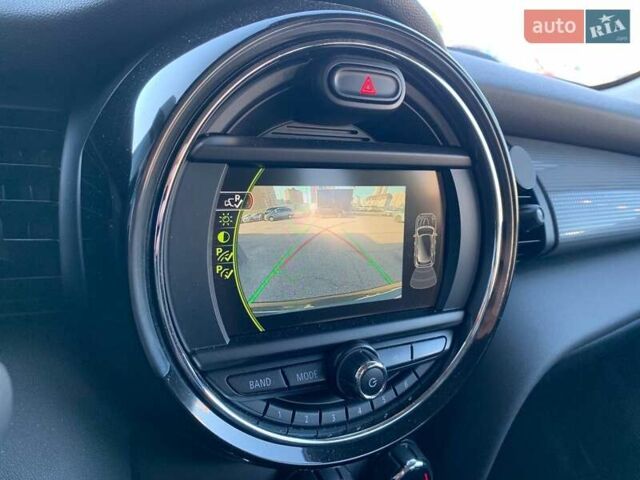 Зеленый Мини Купер, объемом двигателя 1.5 л и пробегом 85 тыс. км за 15490 $, фото 22 на Automoto.ua