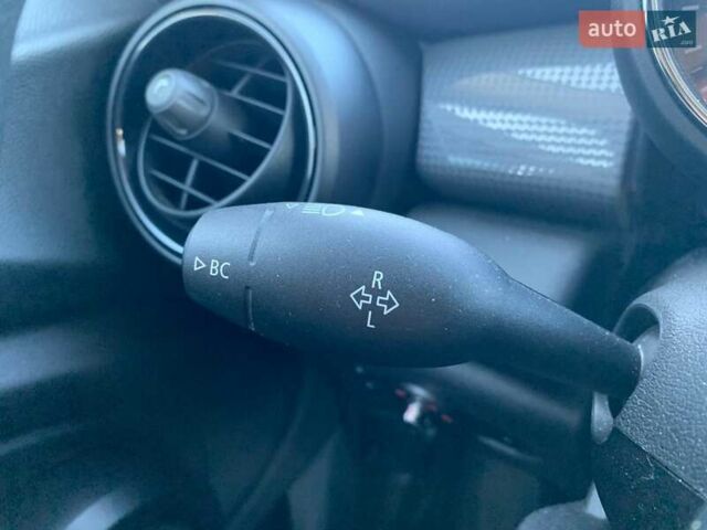 Зеленый Мини Купер, объемом двигателя 1.5 л и пробегом 85 тыс. км за 15490 $, фото 26 на Automoto.ua