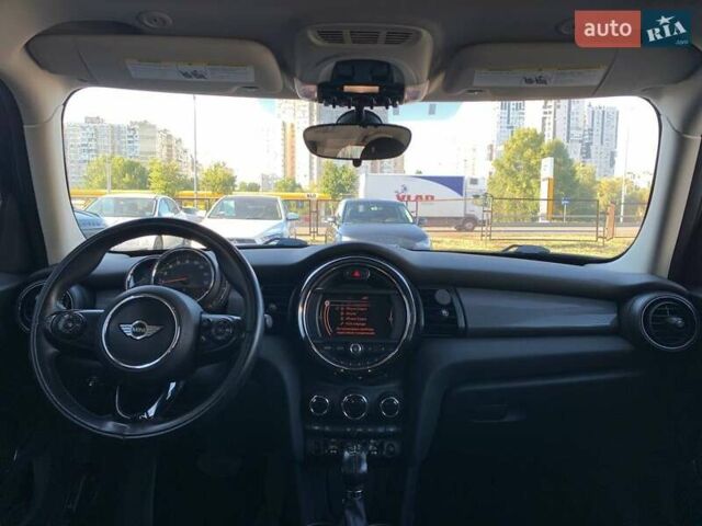 Зеленый Мини Купер, объемом двигателя 1.5 л и пробегом 85 тыс. км за 15490 $, фото 12 на Automoto.ua