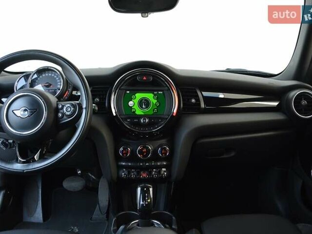Зеленый Мини Купер, объемом двигателя 1.5 л и пробегом 85 тыс. км за 16500 $, фото 5 на Automoto.ua