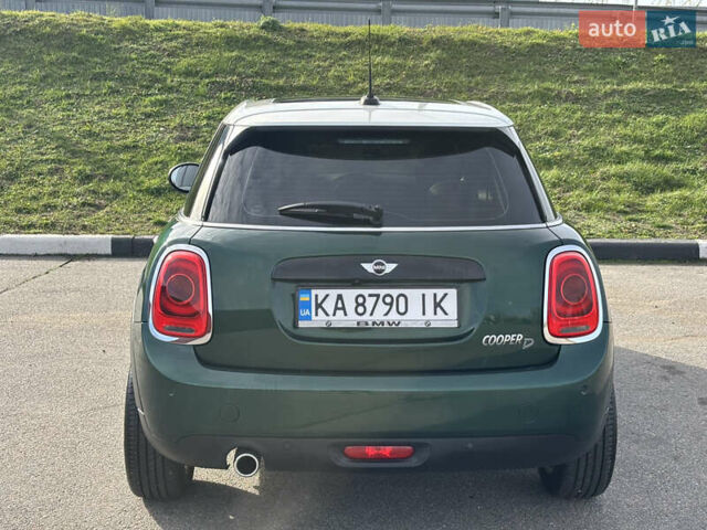 Зелений Міні Cooper, об'ємом двигуна 1.5 л та пробігом 25 тис. км за 20500 $, фото 4 на Automoto.ua