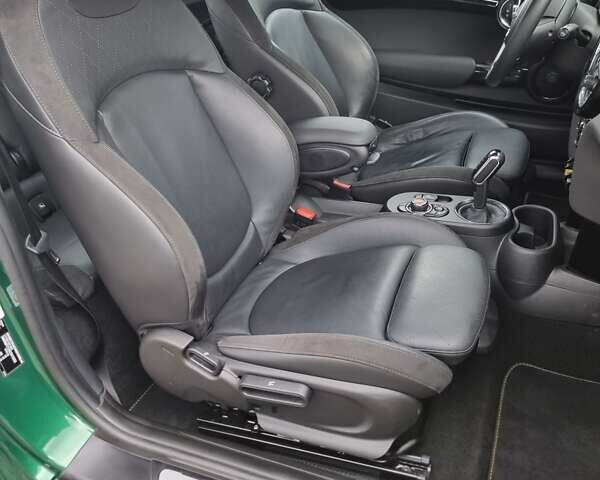 Зелений Міні Cooper, об'ємом двигуна 0 л та пробігом 108 тис. км за 14900 $, фото 33 на Automoto.ua