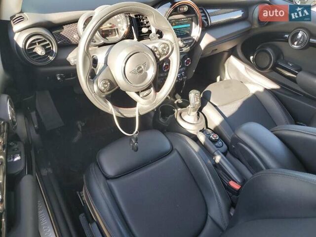 Зеленый Мини Купер, объемом двигателя 2 л и пробегом 63 тыс. км за 5700 $, фото 7 на Automoto.ua