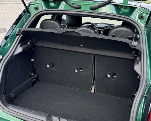 Зелений Міні Cooper, об'ємом двигуна 2 л та пробігом 56 тис. км за 25500 $, фото 14 на Automoto.ua
