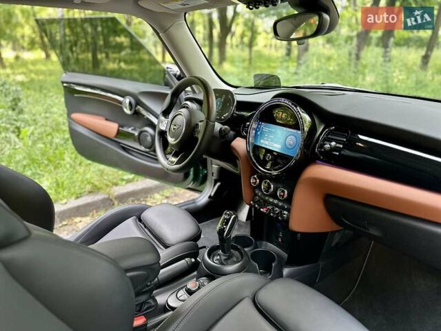 Зелений Міні Cooper, об'ємом двигуна 2 л та пробігом 20 тис. км за 28500 $, фото 21 на Automoto.ua