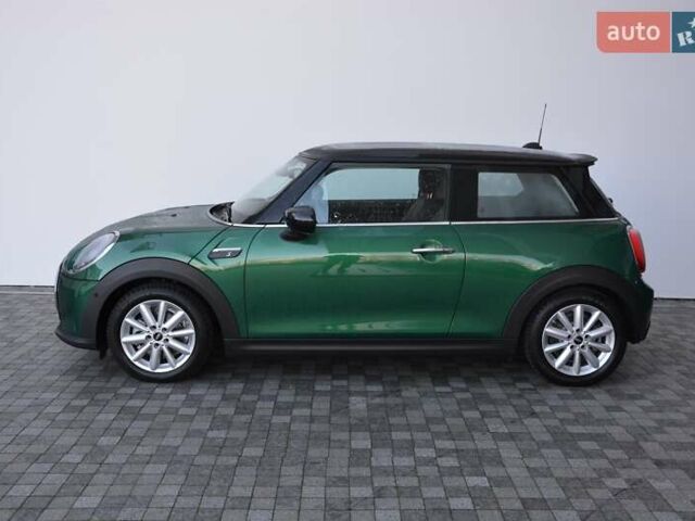 Зелений Міні Cooper, об'ємом двигуна 0 л та пробігом 5 тис. км за 20944 $, фото 1 на Automoto.ua