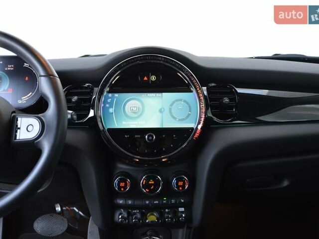 Зелений Міні Cooper, об'ємом двигуна 0 л та пробігом 5 тис. км за 20944 $, фото 6 на Automoto.ua