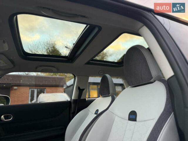 Мини Купер 2024 в Киеве на Automoto.ua Зеленый Мини Купер, объемом двигателя 2 л и пробегом 16 тыс. км за 35900 $, фото 12 на Automoto.ua