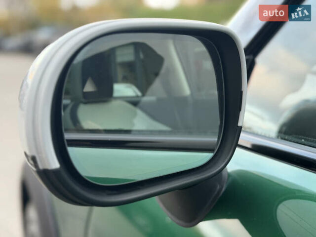 Зеленый Мини Купер, объемом двигателя 2 л и пробегом 16 тыс. км за 35900 $, фото 6 на Automoto.ua