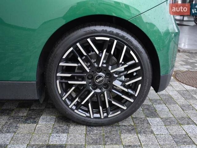 Зеленый Мини Купер, объемом двигателя 0 л и пробегом 4 тыс. км за 32503 $, фото 9 на Automoto.ua