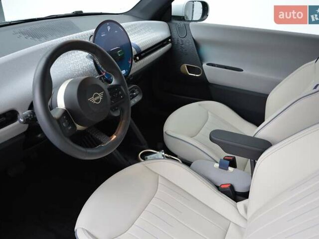 Зеленый Мини Купер, объемом двигателя 0 л и пробегом 4 тыс. км за 32503 $, фото 4 на Automoto.ua