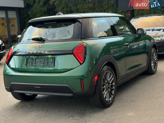 Мини Купер 2024 в Киеве на Automoto.ua Зеленый Мини Купер, объемом двигателя 2 л и пробегом 16 тыс. км за 35900 $, фото 4 на Automoto.ua
