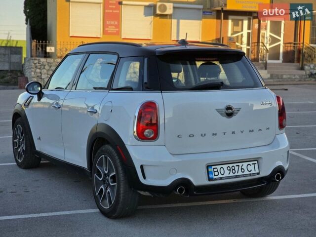 Білий Міні Кантрімен, об'ємом двигуна 1.6 л та пробігом 156 тис. км за 8999 $, фото 9 на Automoto.ua