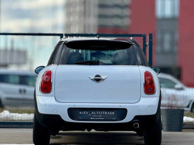 Белый Мини Кантримен, объемом двигателя 2 л и пробегом 189 тыс. км за 11500 $, фото 1 на Automoto.ua