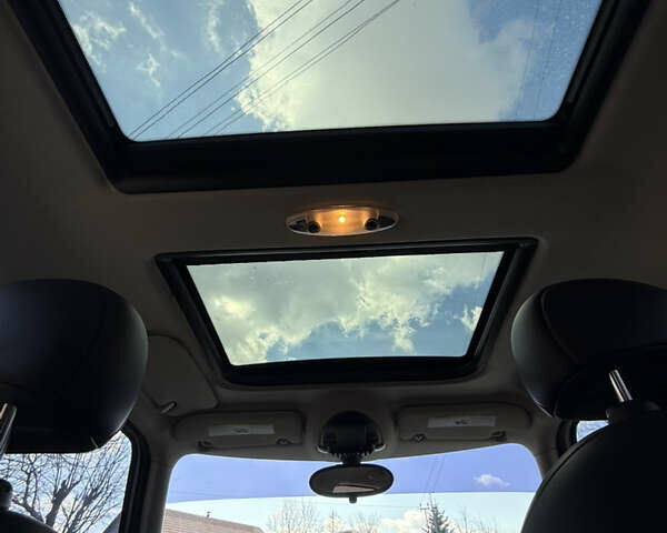 Білий Міні Кантрімен, об'ємом двигуна 1.6 л та пробігом 199 тис. км за 9800 $, фото 10 на Automoto.ua