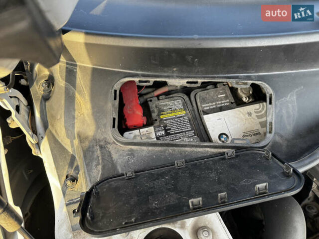 Білий Міні Кантрімен, об'ємом двигуна 1.6 л та пробігом 165 тис. км за 12500 $, фото 13 на Automoto.ua