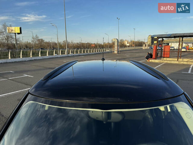 Білий Міні Кантрімен, об'ємом двигуна 1.6 л та пробігом 165 тис. км за 12500 $, фото 3 на Automoto.ua