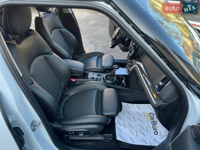 Белый Мини Кантримен, объемом двигателя 2 л и пробегом 65 тыс. км за 18900 $, фото 31 на Automoto.ua