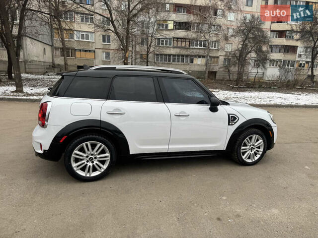 Белый Мини Кантримен, объемом двигателя 2 л и пробегом 92 тыс. км за 18900 $, фото 33 на Automoto.ua