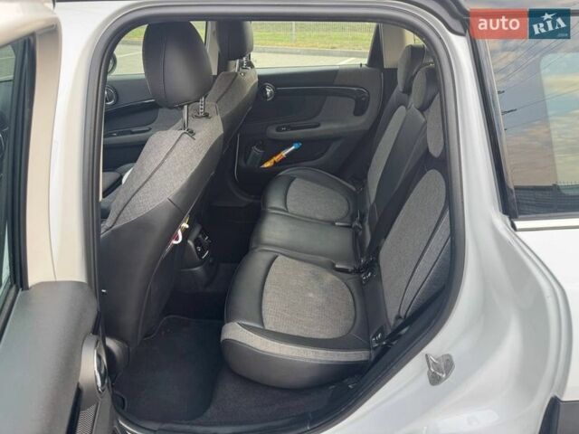 Белый Мини Кантримен, объемом двигателя 2 л и пробегом 73 тыс. км за 21500 $, фото 32 на Automoto.ua