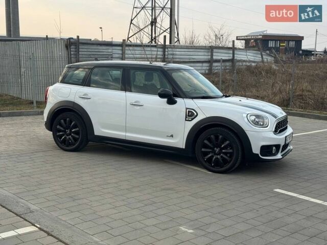 Белый Мини Кантримен, объемом двигателя 2 л и пробегом 73 тыс. км за 21500 $, фото 16 на Automoto.ua