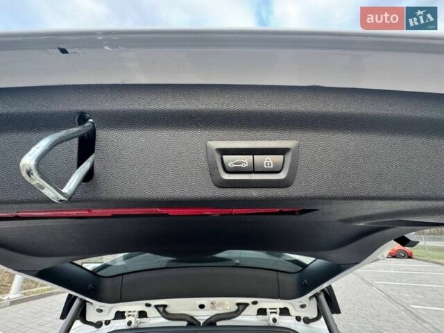 Белый Мини Кантримен, объемом двигателя 2 л и пробегом 73 тыс. км за 21500 $, фото 45 на Automoto.ua