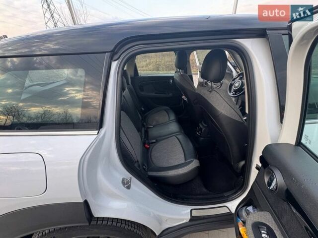 Белый Мини Кантримен, объемом двигателя 2 л и пробегом 73 тыс. км за 21500 $, фото 36 на Automoto.ua