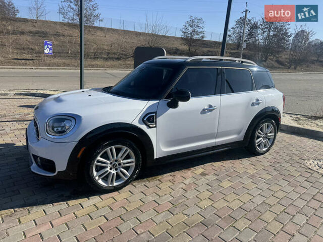 Белый Мини Кантримен, объемом двигателя 2 л и пробегом 92 тыс. км за 18900 $, фото 14 на Automoto.ua